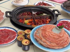 -爱你您·自家鱼塘·活水喷泉鱼火锅(八里店)