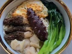 -小红鲸·海鲜餐厅(轸大路店)