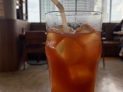 -ROAST coffee & eatery