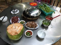 东山羊-阿婆东山羊肉店(鸿港海鲜批发市场店)