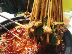 -钢管厂五区小郡肝串串香(蜀都万达店)