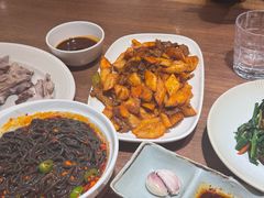 -贯贯吉·清真餐厅(浙江中路店)