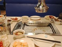 -爱客得牛排海鲜烤肉·火锅自助(春熙路黑金好店)