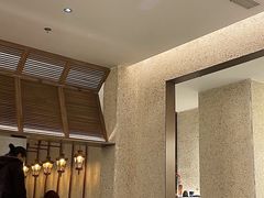 等位区-十二粤味·顺德菜·烧鹅点心(五四广场店)