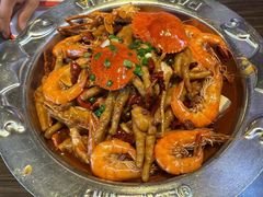 -胖哥俩肉蟹煲(重庆观音桥大融城店)