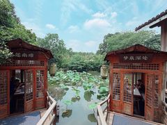 -绿茶餐厅(龙井船宴· 品牌总店)