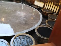 -忆江南·临江鱼馆