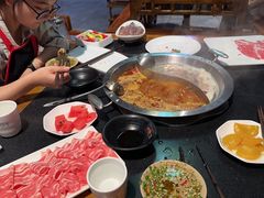 -辣莊重庆老火锅(威海高铁站韩乐坊店)