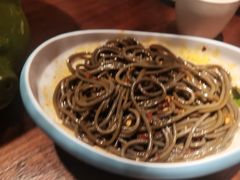 -湖兰金牌小炒肉(椒江万达店)