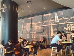 -星巴克臻选(成都来福士店)