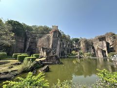 -广州莲花山旅游区