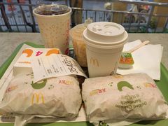 -麦当劳(南京路2店)