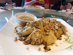 -景月阁空中食府(希尔顿酒店)