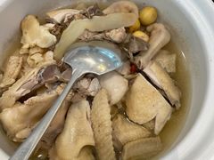 清炖鸡-花城苑广府菜(海心沙店)