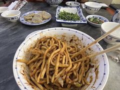 -海碗居老北京炸酱面(增光路店)
