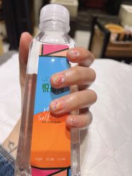 -悦指间美甲美睫