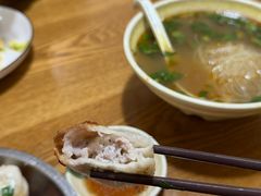 -黄阿姨锅贴大王(万航渡路店)