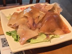 特色发鱿鱼-锅首鲜品火锅(鸳鸯店)