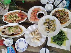 -范饭椰林川湘味海鲜·椰子鸡(三亚湾椰梦长廊店)