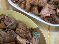 -香辉食馆(新兴路店)