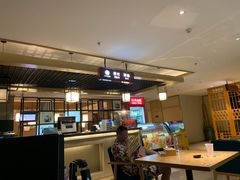 -菲拉拉漫温泉(东环路店)