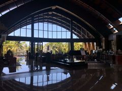 -三亚湾海居铂尔曼度假酒店