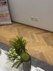 -HEYAN荷妍专业脱毛连锁机构