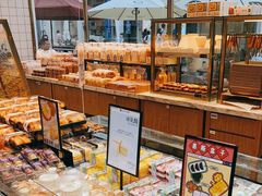 -乐艺哆·乐活烘焙(浦西万达店)