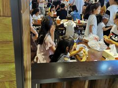-胖东来生活广场(健康路店)