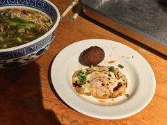 -沪西老弄堂面馆(定西路店)