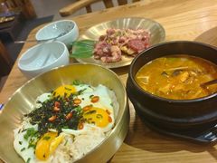 -青瓦餐厅·生鱼片·韩园烤肉(西塔店)