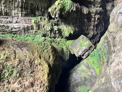 -龙水峡地缝景区