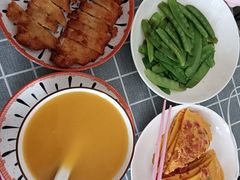 -天鹅到家·保姆月嫂育儿嫂(朝阳店)