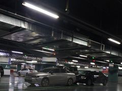 -北京南站-立体停车场