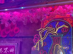 -喜鹊音乐酒馆(西街店)