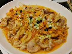 -铜锣湾·有麝自然香(重庆新天地店)