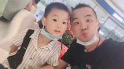 -LuckyStar幸运星家庭娱乐中心(东莞国贸店)