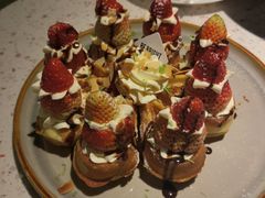 草莓忌廉华夫饼-BE BRIGHT KITCHEN(正佳广场店)