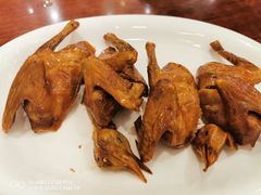 脆皮乳鸽-顺风海鲜港(金玉兰店)