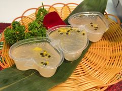 -刘姐啤酒鱼民族演艺餐厅(西街总店)