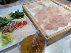 -官塘锋记鱼生·生腌·砂锅粥(牌坊街店)
