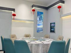 -老季市·三代非遗传承·地标美食老汁鸡(工农路店)