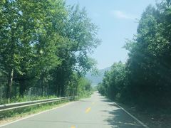 -黑龙潭风景区