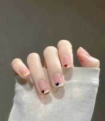 -悦指间美甲美睫