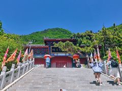 -九鼎铁刹山风景区