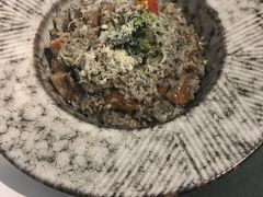 -露露家咖啡店