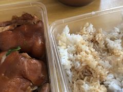 -猪脚洪隆江猪脚饭