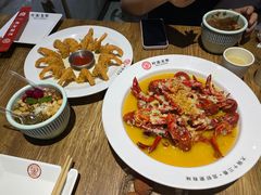-叶派龙虾•招牌香辣蟹·海鲜(中海国际店)