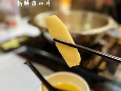 -鲜入围煮花胶鸡海鲜火锅