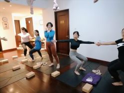 -Yvon yoga 瑜伽·精准体态管理中心